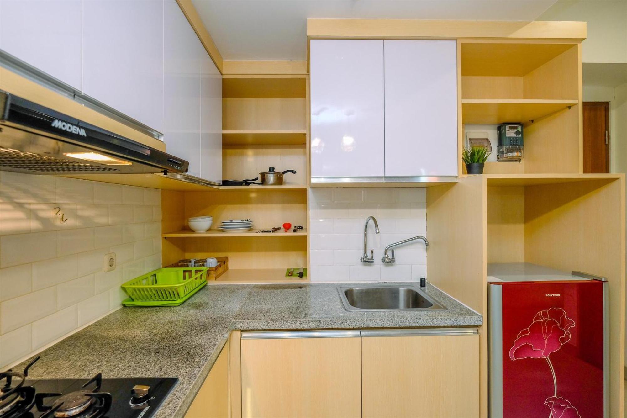 Modern And Spacious With View @ Grand Kamala Lagoon By Travelio Bekasi